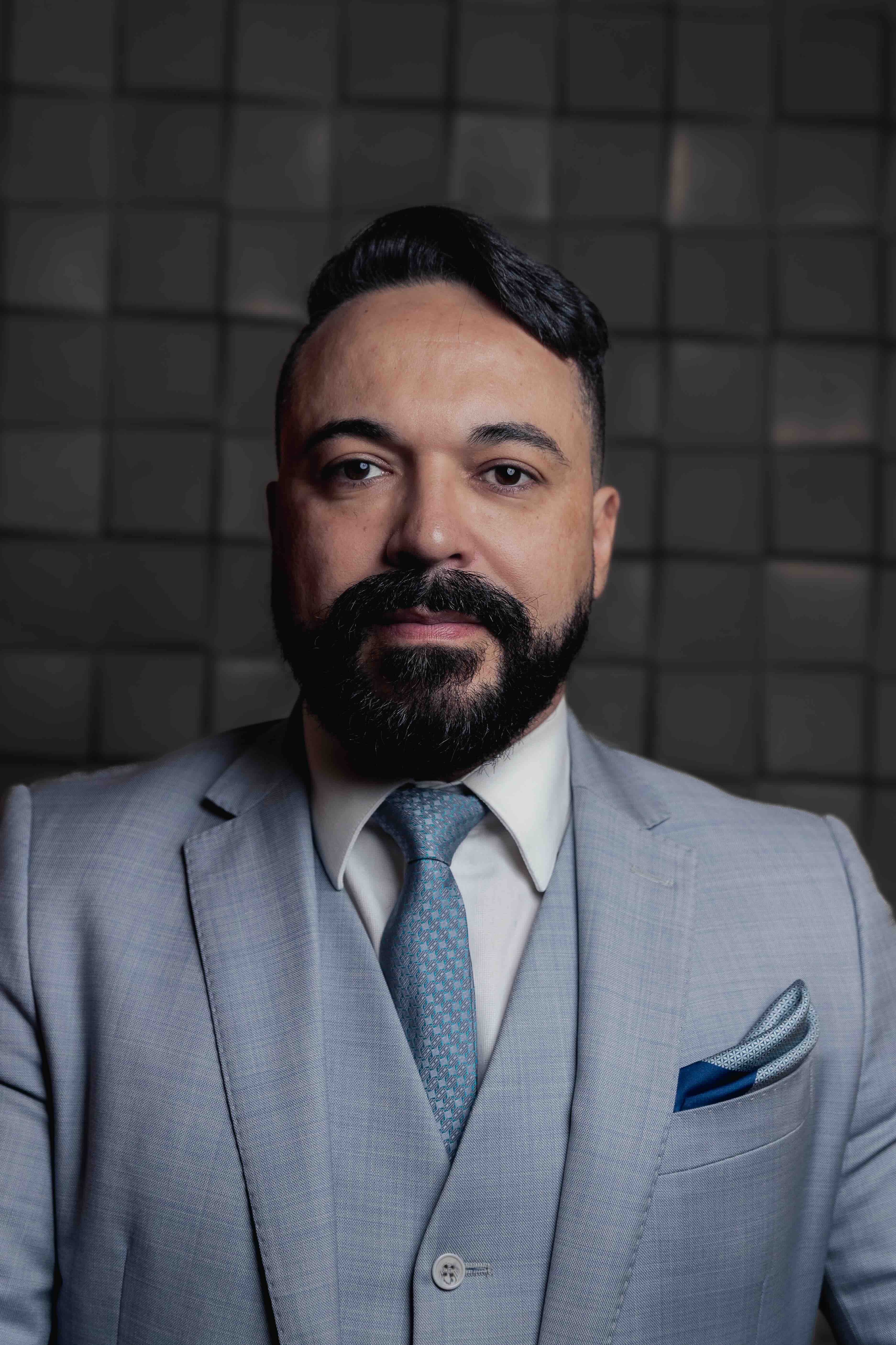 Dr. Fábio Caló, psicólogo clínico especialista em vício em pornografia